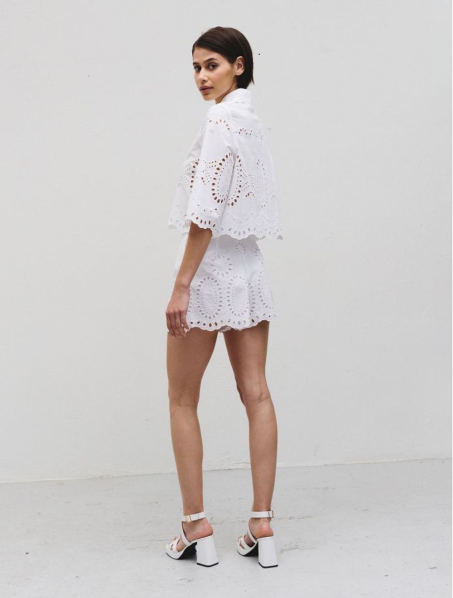 Kleren Idano | Witte Quoc-Short